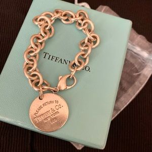 Tiffany & Co. Round Tag Bracelet 7.5”